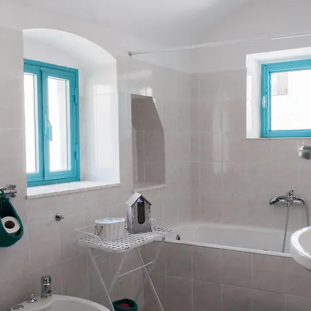 Casa Vicolo نوتشي